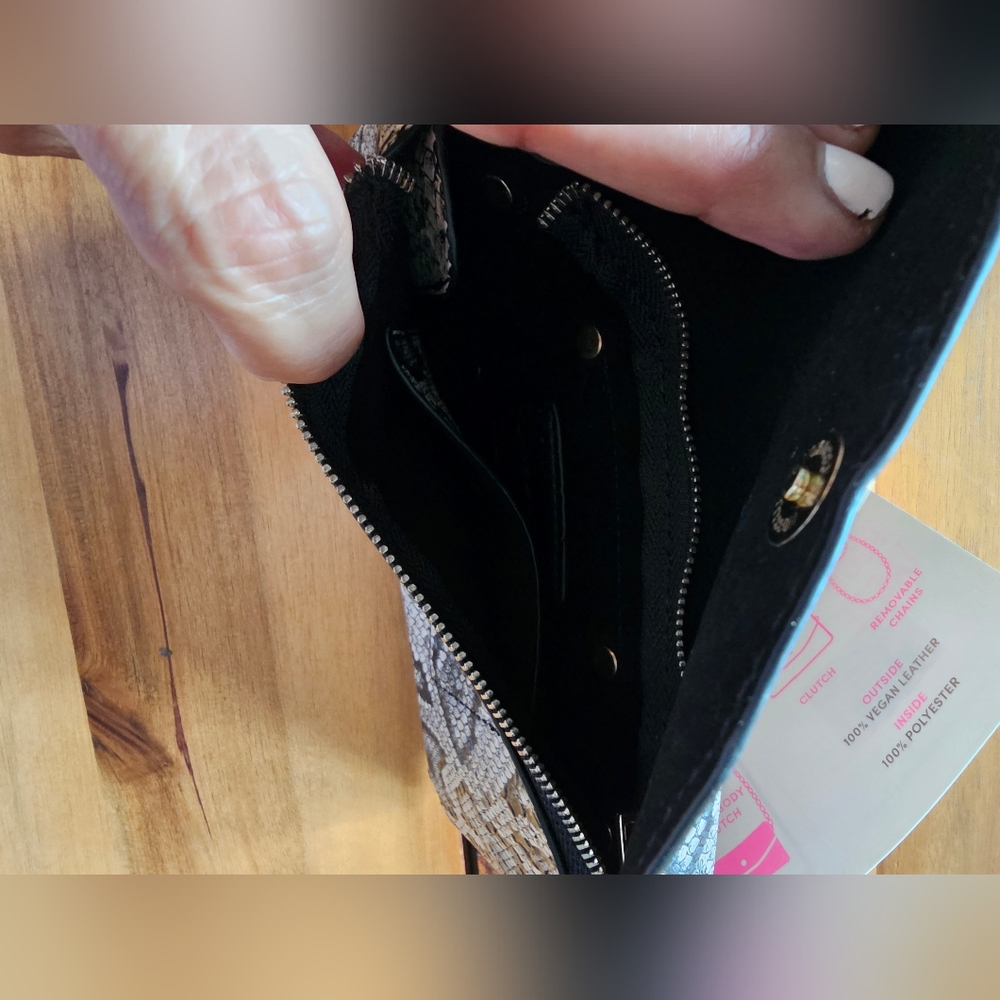 NWT | Casery Convertible Belt Bag & Crossbody - Picture 12 of 16